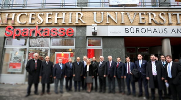 Avrupa'daki İlk Türk Üniversitesi Açılıyor.