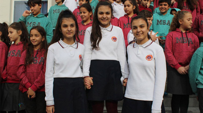 İzmir'deki Ortaokul Guinness Rekorlar Kitabına Aday Oldu
