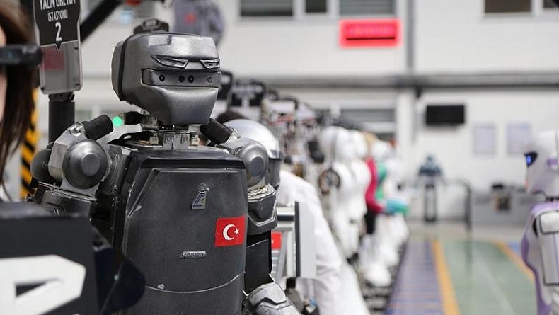 Teknoloji Bakanı'ndan Robot Teknolojisi ve Antarktika Projesi Hakkında Açıklama