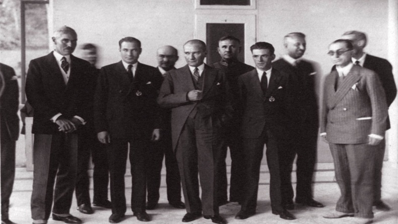 Atatürk ve Hukuk Devrimleri