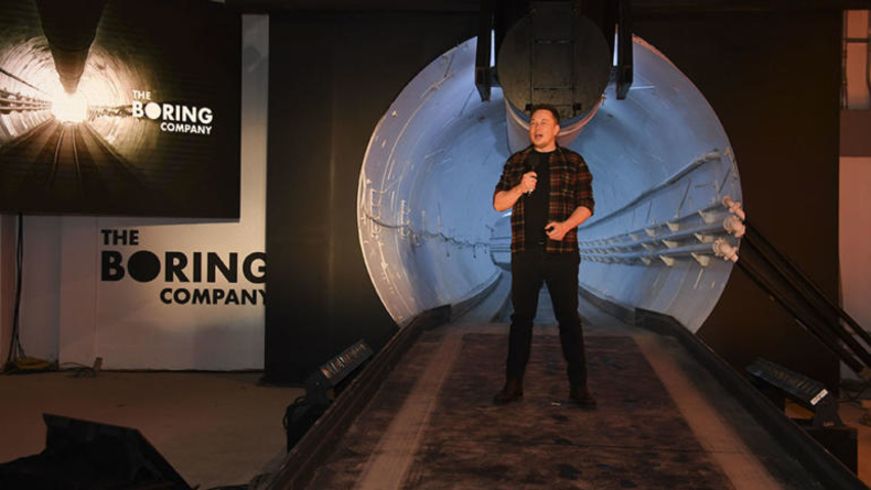 Elon Musk, Yüksek Hızlı Araç Tünelini Tanıttı