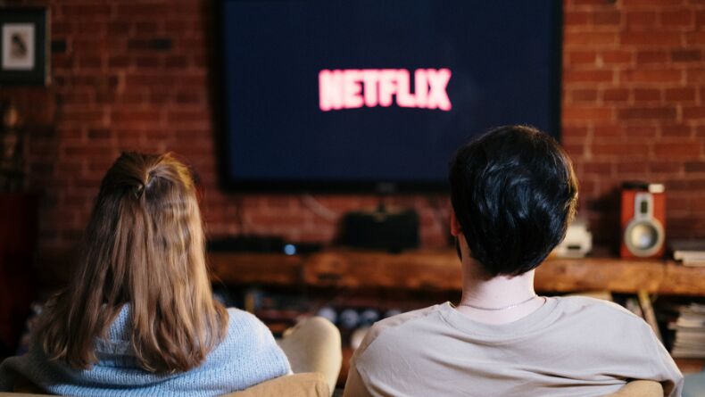 İngilizce Öğrenmek için En İyi Netflix Dizileri