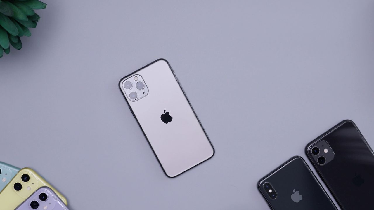 Apple'dan Türkiye'ye Özel Uygun Fiyatlı Telefon!
