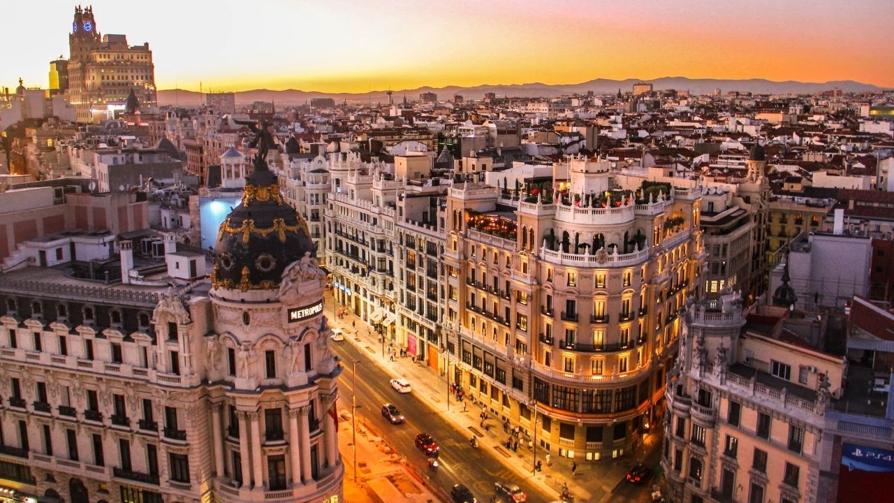 Barselona’da Eşsiz Güzelliğiyle Büyüleyen 5 Yer