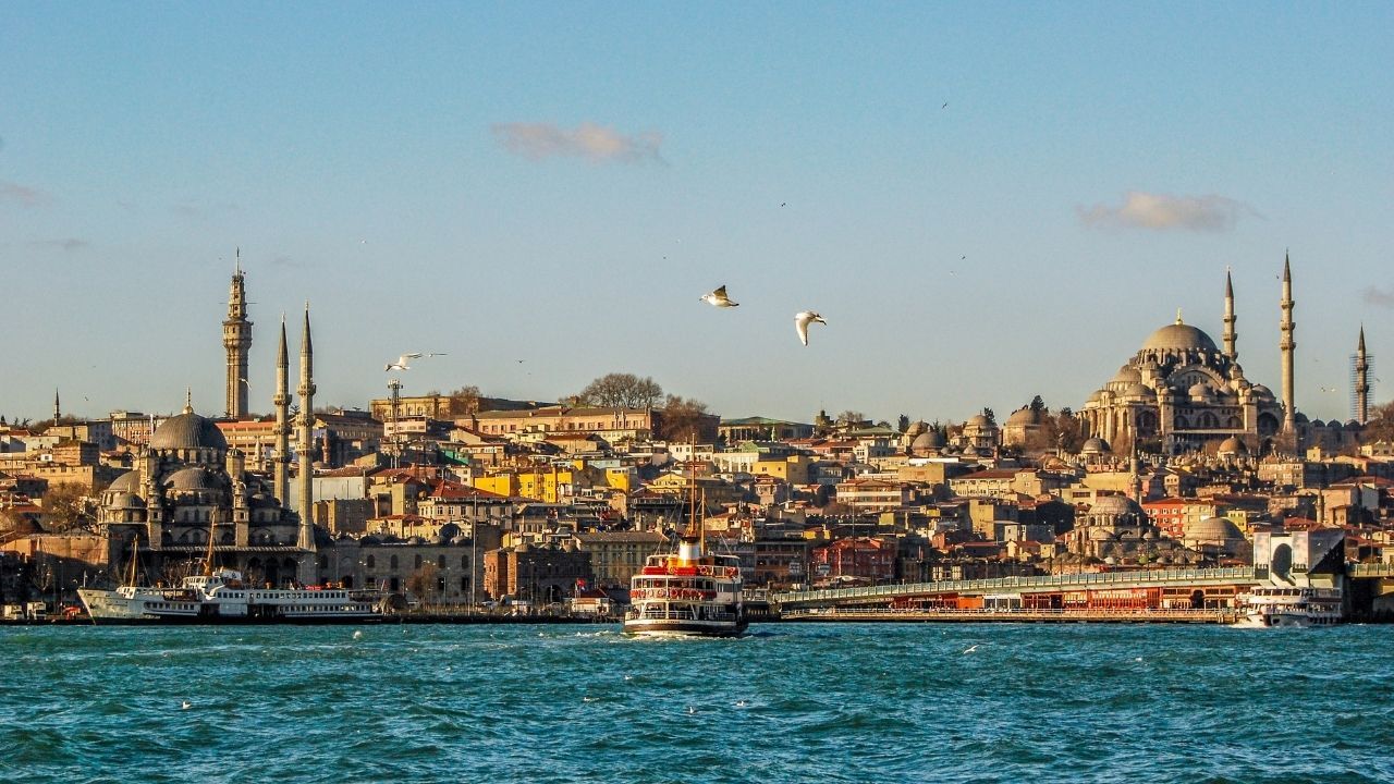 İstanbul'da Okurken Gezebileceğiniz 10 Tarihi Yer