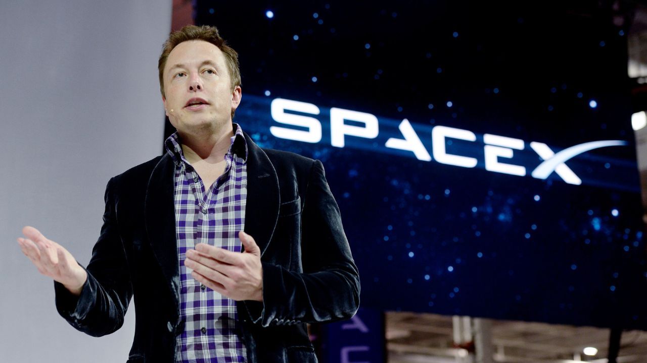 SpaceX Elon Musk'ı Eleştiren Çalışanlarını İşten Kovdu!
