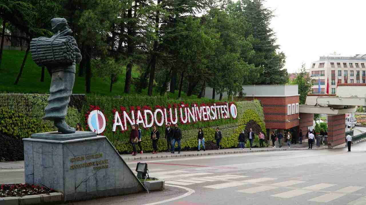 Anadolu Üniversitesi AÖF Finallerinin Online Yapılacağını Açıkladı!