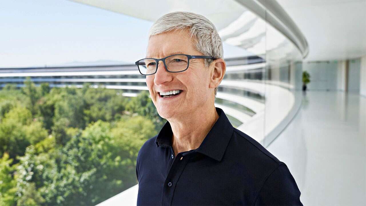 Apple CEO'su Tim Cook Kafasını Nasıl Boşalttığını Açıkladı!