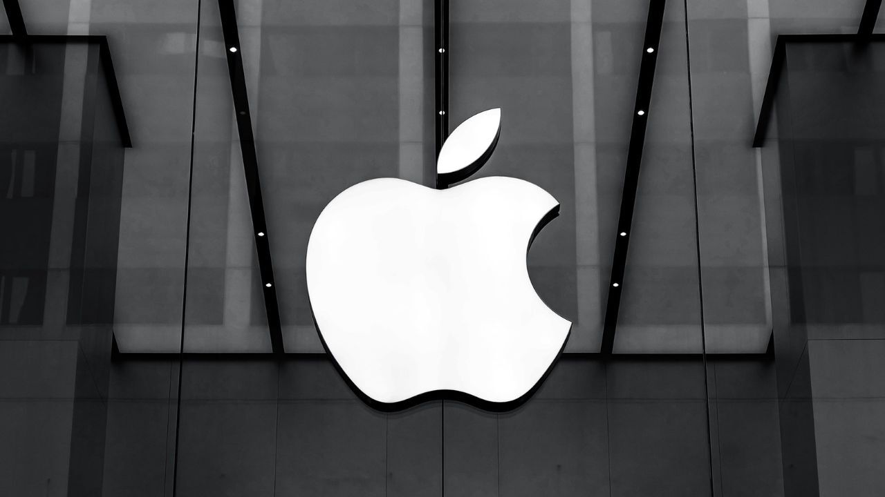 Apple, Teknoloji Tarihinde Bir İlke Öncülük Edecek!