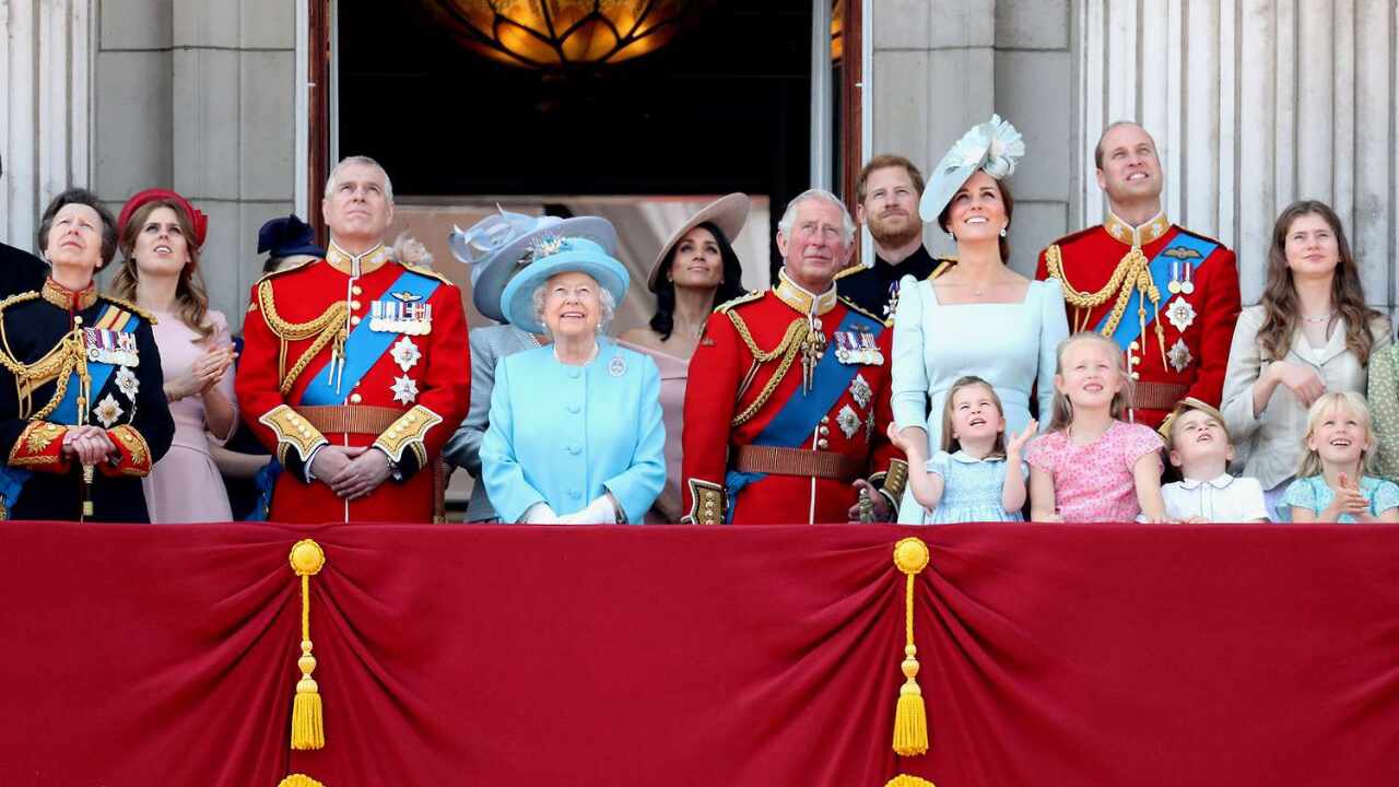 İngiliz Kraliyet Ailesinin Tuhaf Alışkanlıkları