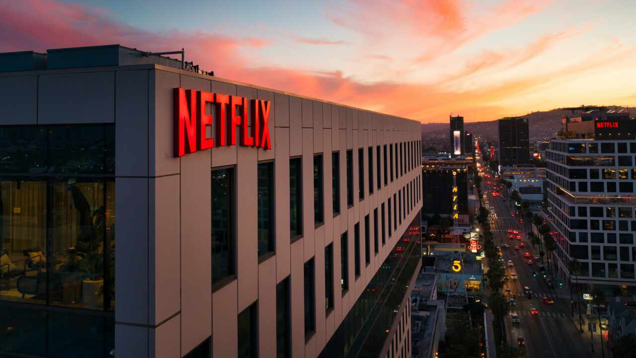 Netflix Türkiye ve Dünyada Geçtiğimiz Haftanın En Çok İzlenen Dizilerini Açıkladı!