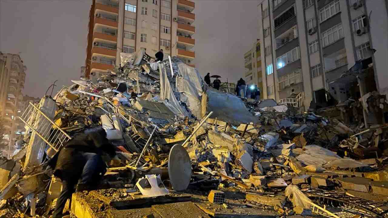 SON DAKİKA: Kahramanmaraş Depremi Sonrası Fuat Oktay'dan İlk Açıklama!