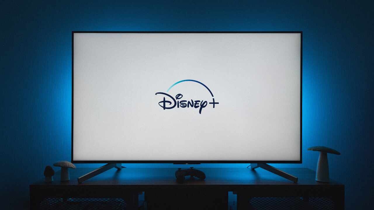 Disney Plus, Netflix'i Tahtından Etti!