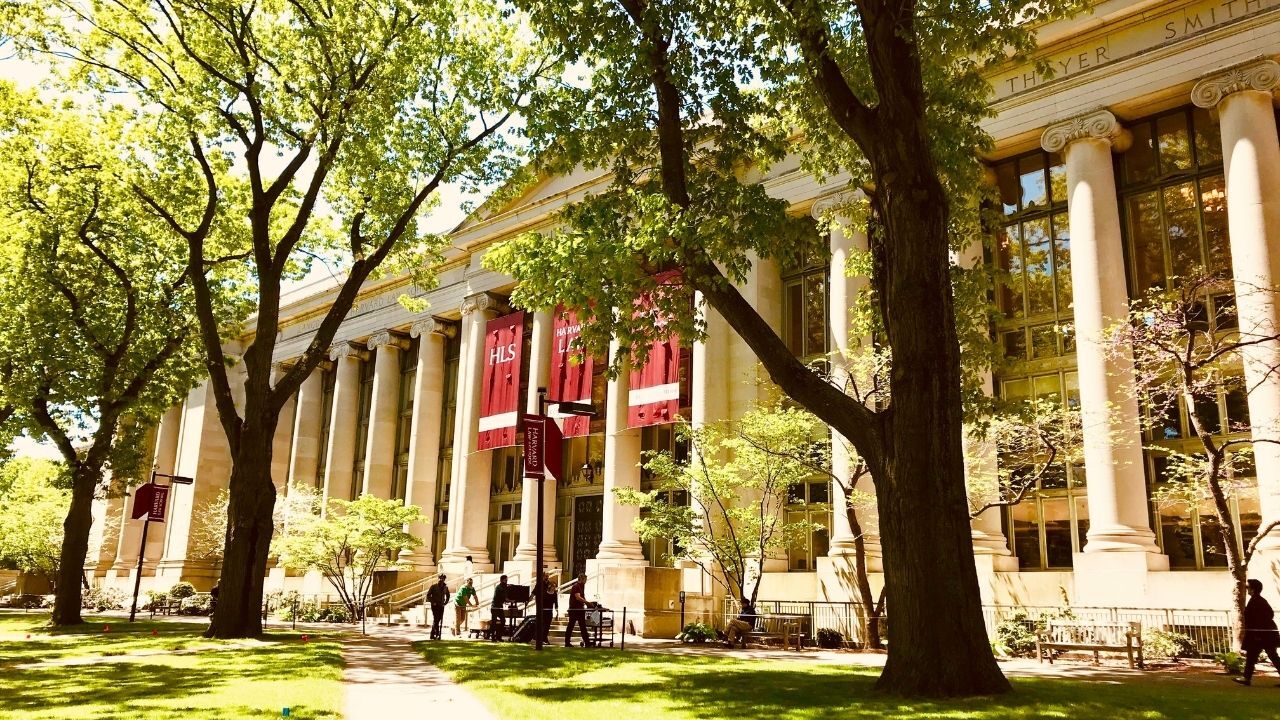 Harvard Üniversitesinden Ücretsiz Bir Şekilde Alabileceğiniz Yazılım Kursları!