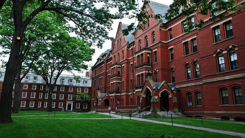 Harvard-Universitesi