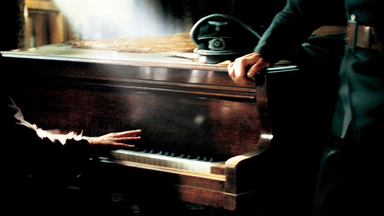 pianist (790 x 445)